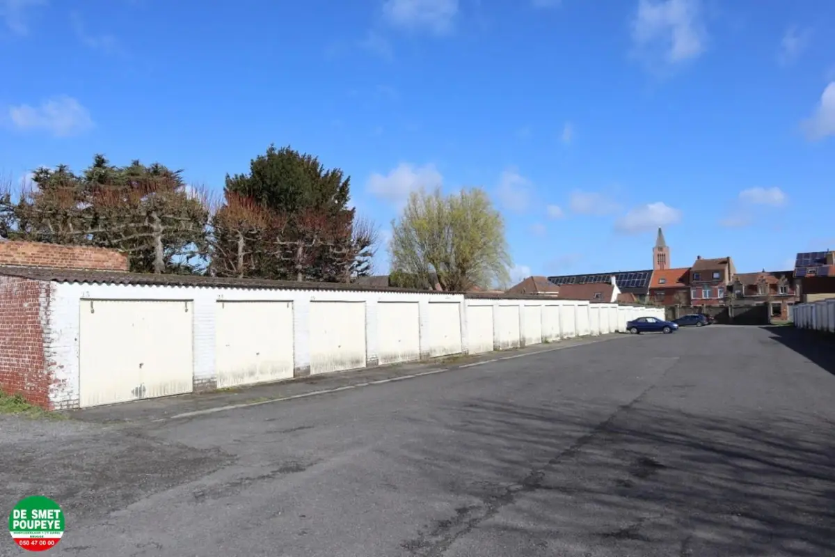 Box à louer à Bruges 8000 90.00€  chambres m² - annonce 791942
