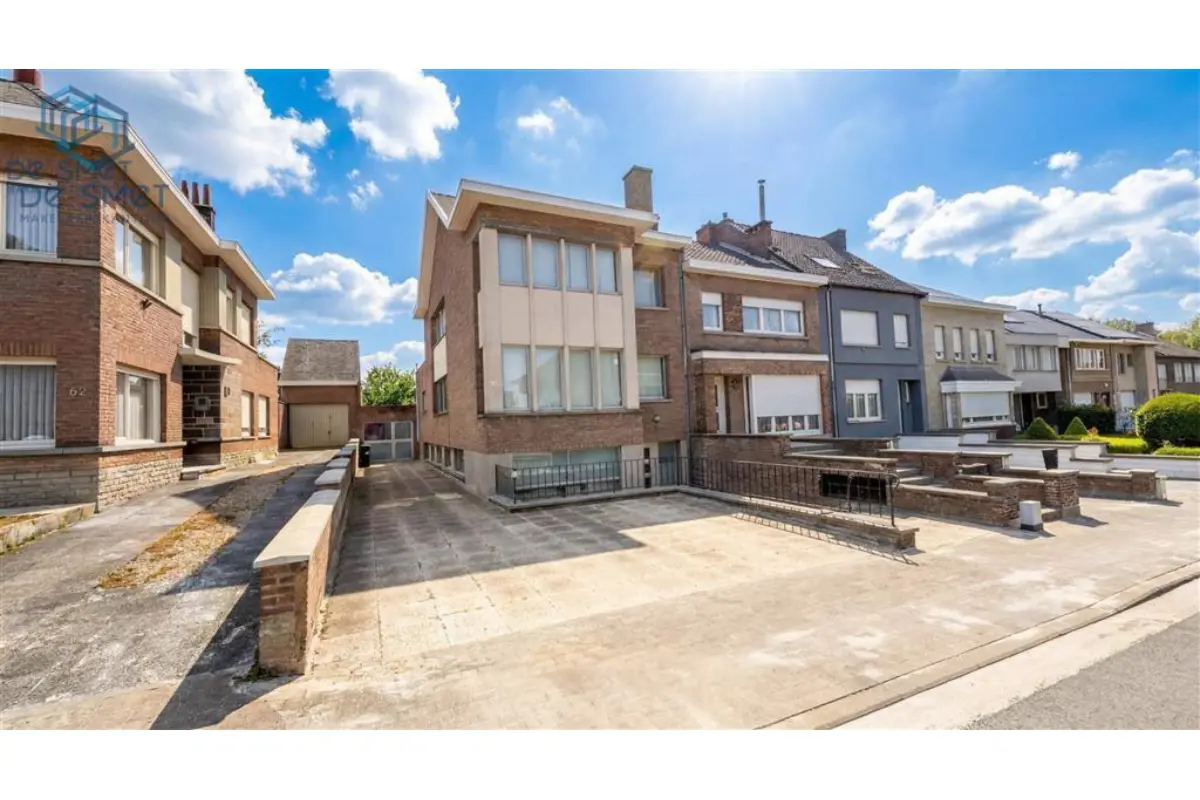 Immeuble mixte à vendre à Ninove 9400 439000.00€ 4 chambres 357.00m² - annonce 792051