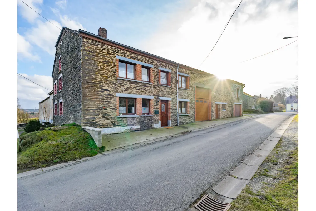 Ferme à vendre à Houffalize 6660 260000.00€ 3 chambres 454.12m² - annonce 791266
