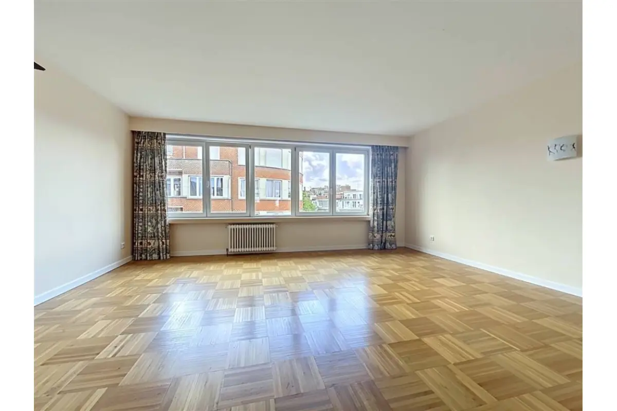 Appartement à vendre à Ixelles 1050 350000.00€ 1 chambres 80.00m² - annonce 792615