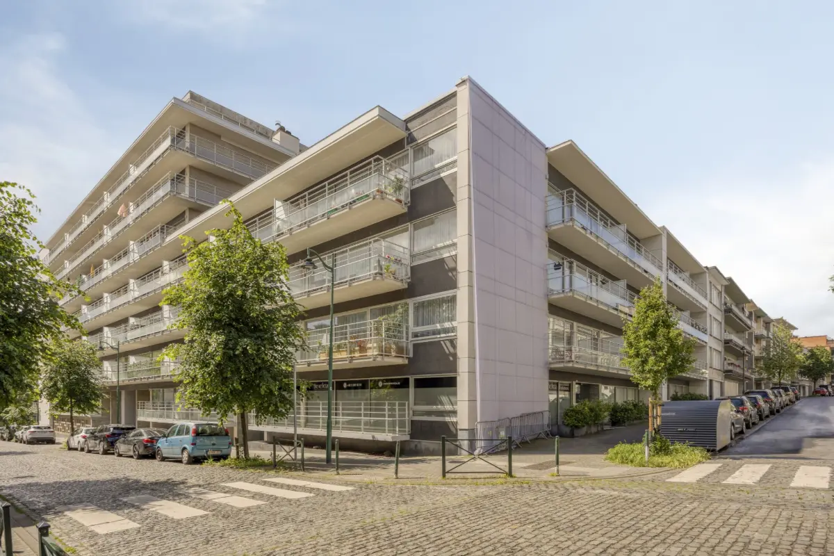 Appartement à vendre à Molenbeek-Saint-Jean 1080 195000.00€ 1 chambres 65.00m² - annonce 792854