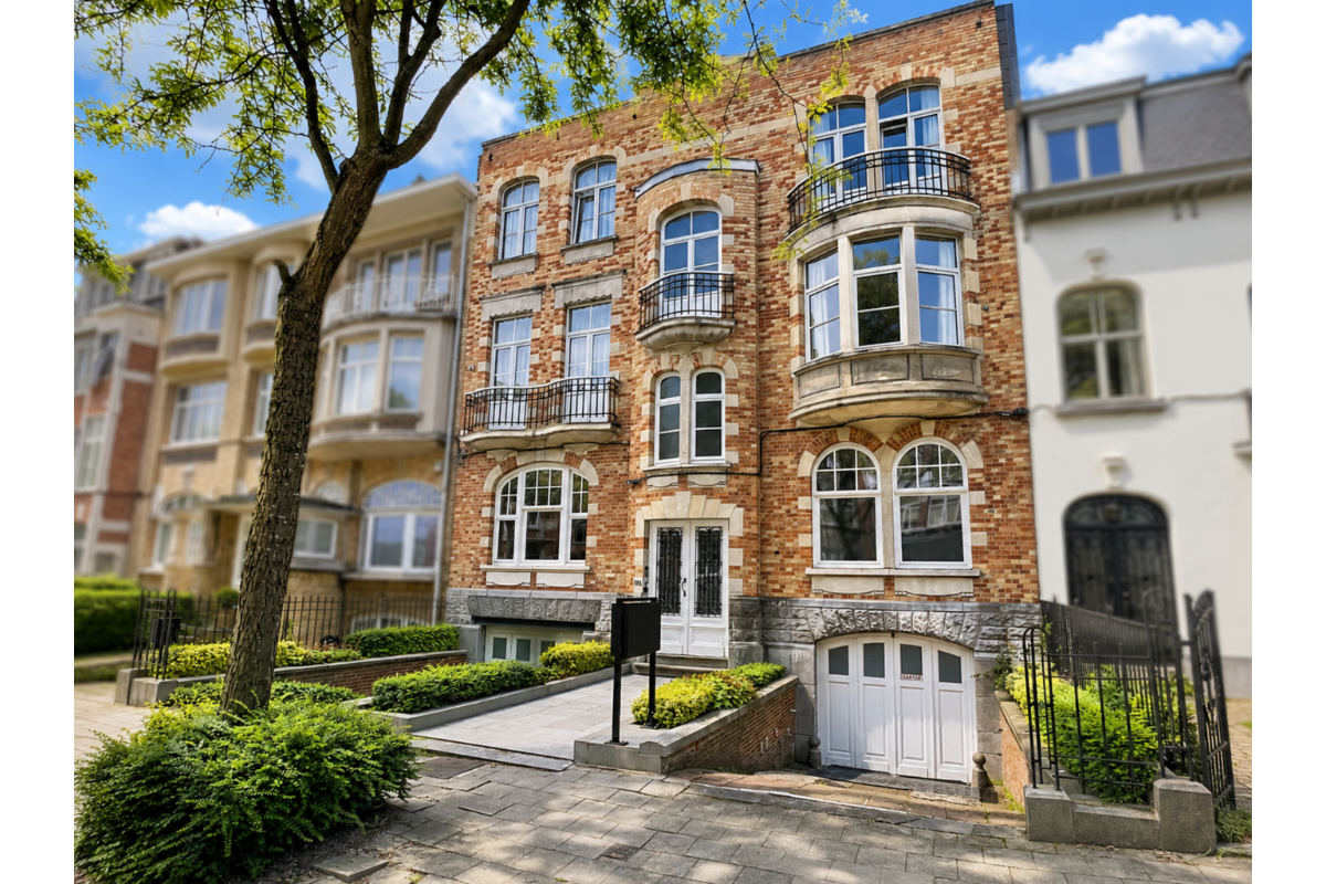 Duplex à louer à Woluwe-Saint-Lambert 1200 1850.00€ 2 chambres 130.00m² - annonce 792765