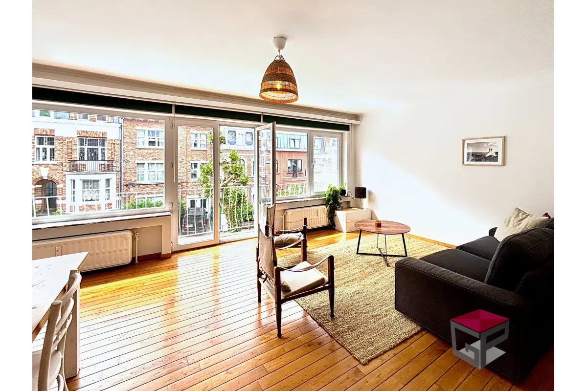 Appartement te  huur in Ukkel 1180 1350.00€ 2 slaapkamers 85.00m² - Zoekertje 792556