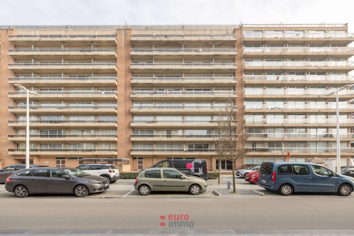 Parking & garage te  koop in Nieuwpoort 8620 90000.00€  slaapkamers m² - Zoekertje 792772