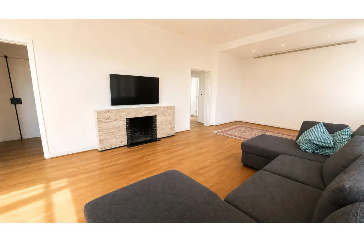 Appartement à louer à Ixelles 1050 1750.00€ 2 chambres 164.00m² - annonce 792631