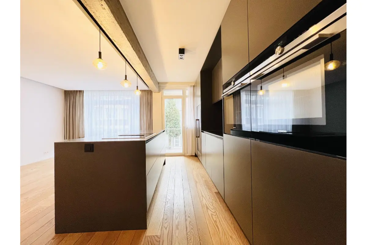 Appartement te  huur in Sint-Lambrechts-Woluwe 1200 1325.00€ 2 slaapkamers 80.00m² - Zoekertje 792895