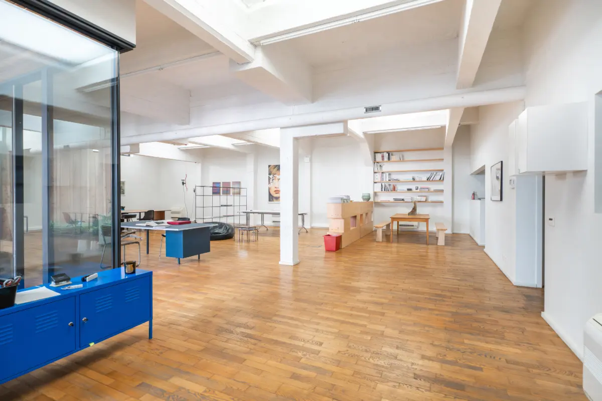 Mixgebouw te  in Sint-Gillis 1060 2525000.00€ 2 slaapkamers 1200.00m² - Zoekertje 792913