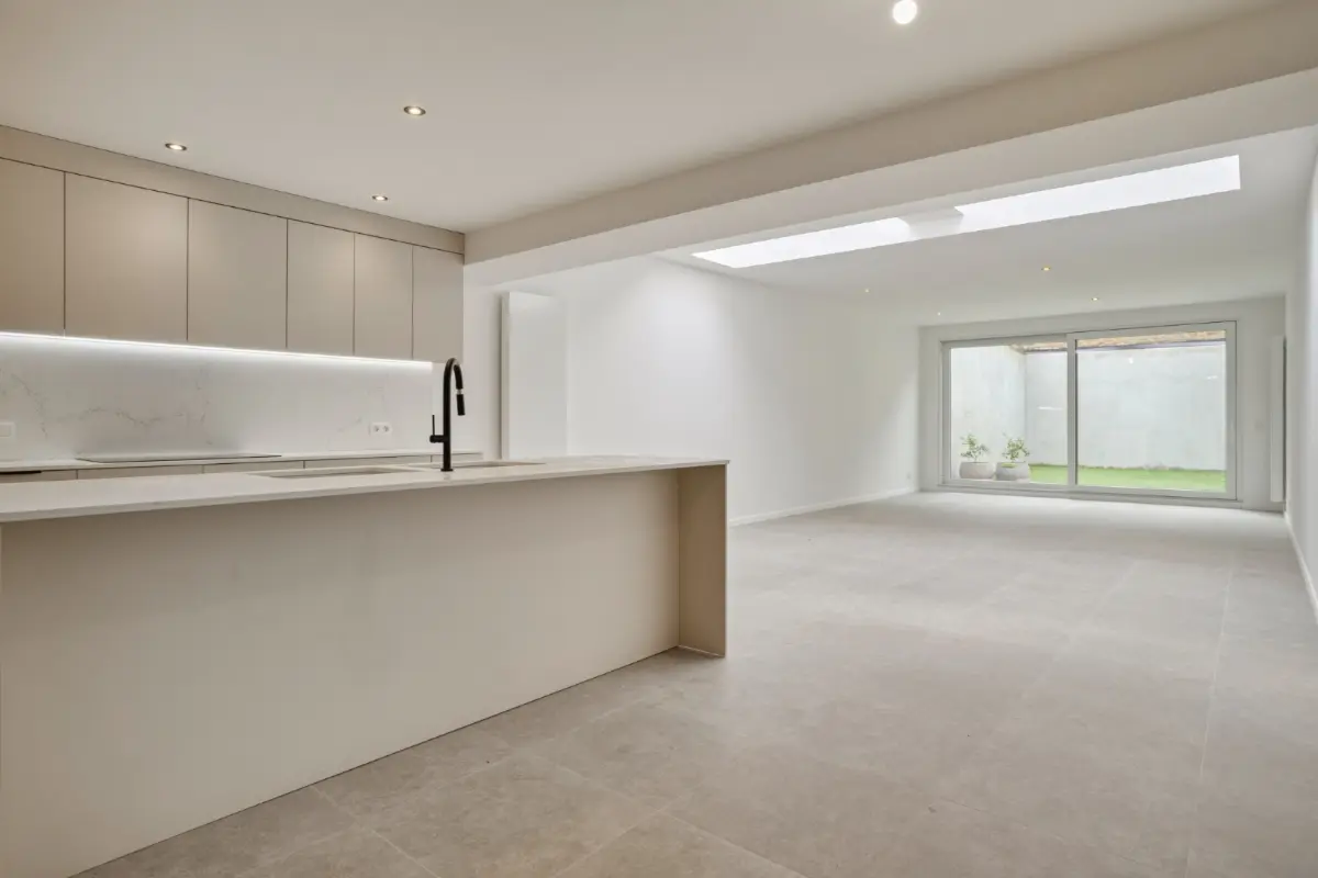 Appartementsgebouw te  koop in Veurne 8630 490000.00€ 4 slaapkamers m² - Zoekertje 792940