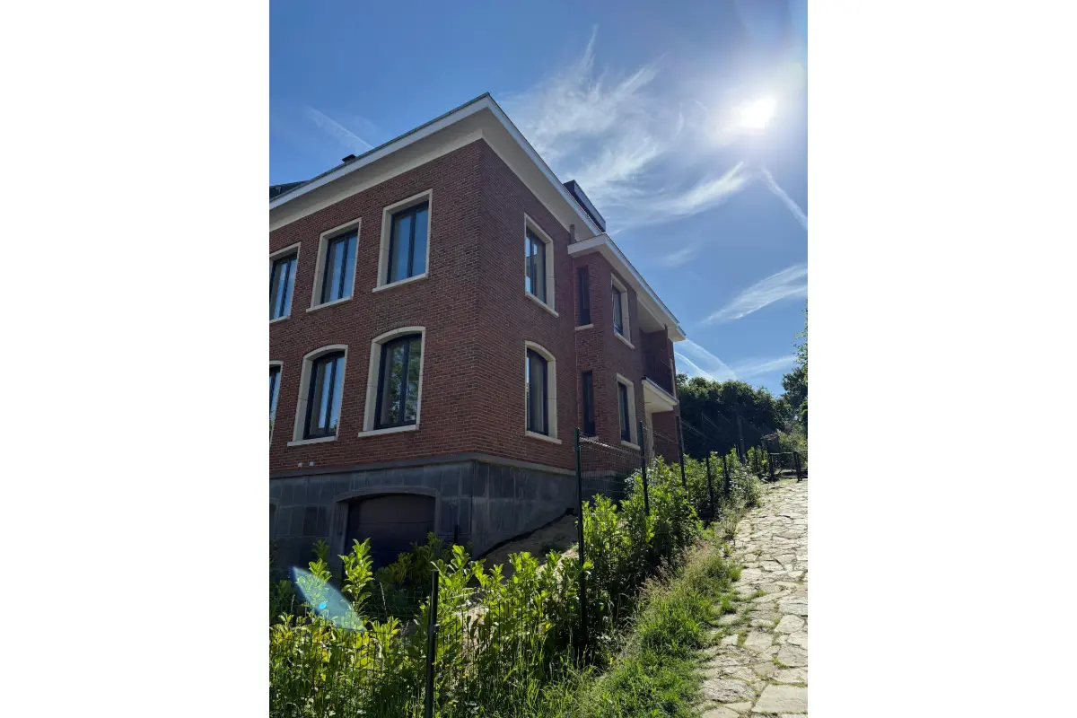 Maison à louer à Woluwe-Saint-Lambert 1200 3000.00€  chambres m² - annonce 792949