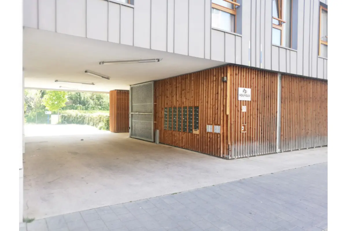 Parking & garage te  huur in Schaarbeek 1030 5.00€  slaapkamers m² - Zoekertje 793356