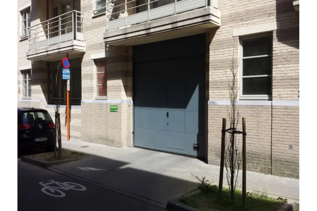 Parking / garage à louer à Ixelles 1050 50.00€  chambres m² - annonce 793342