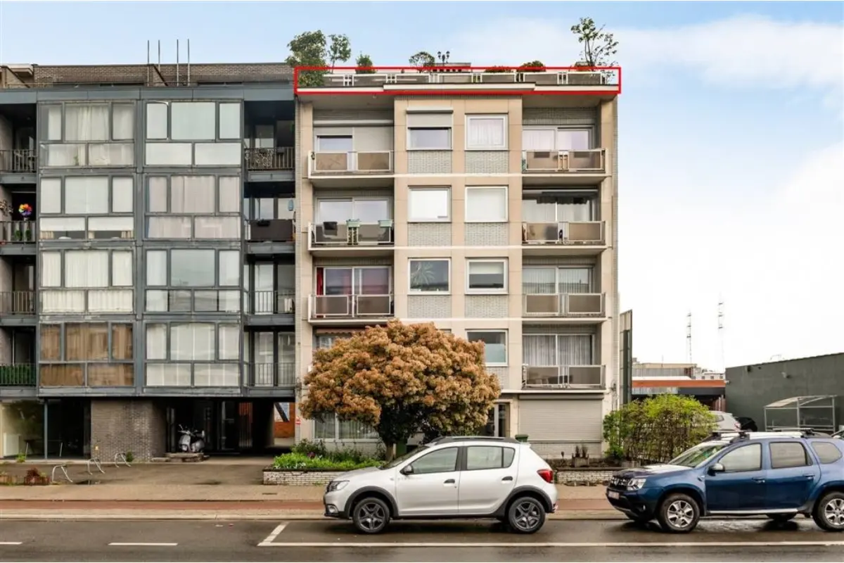 Penthouse à vendre à Deurne 2100 239000.00€ 2 chambres 123.00m² - annonce 794305