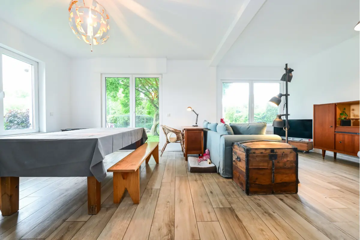 Maison à  à Wezembeek-Oppem 1970 550000.00€ 4 chambres 166.00m² - annonce 793781
