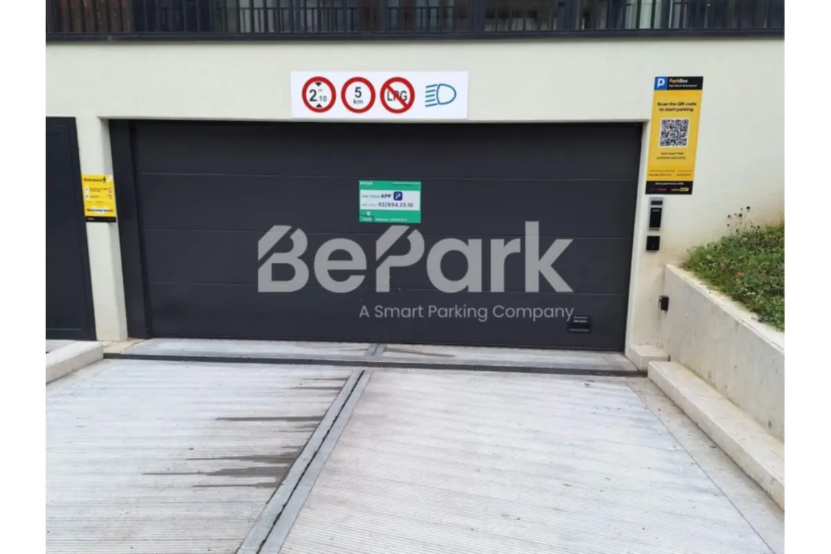 Parking & garage te  huur in Schaarbeek 1030 91.00€  slaapkamers m² - Zoekertje 793336