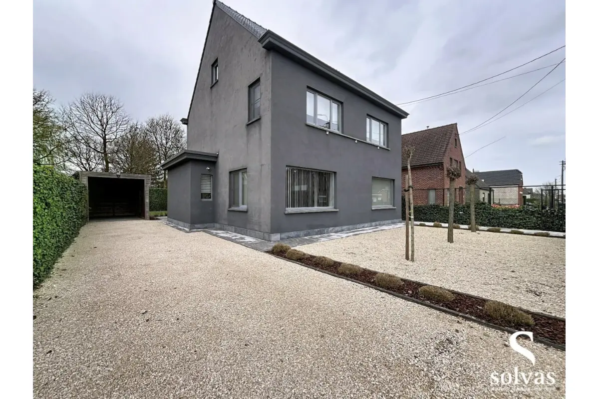 Huis te  huur in Ursel 9910 1175.00€ 3 slaapkamers m² - Zoekertje 793997