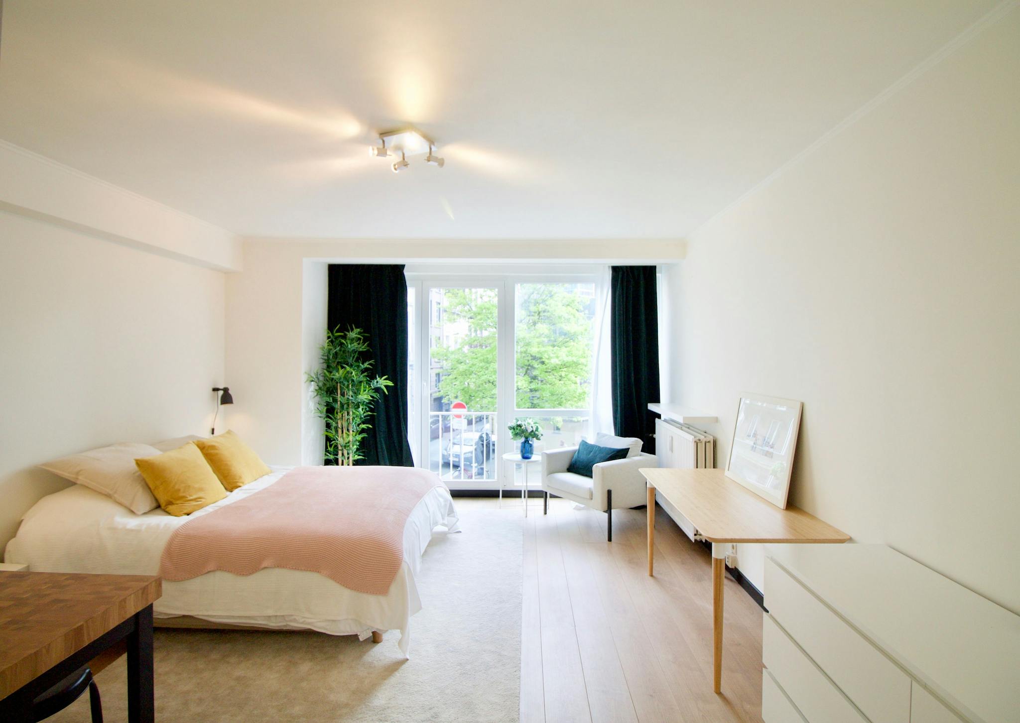 Appartement te  huur in Sint-Gillis 1060 1450.00€ 0 slaapkamers 45.00m² - Zoekertje 794490