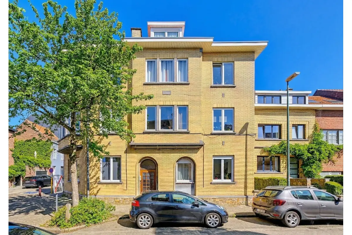 Rez-de-chaussée à  à Kraainem 1950 349000.00€ 2 chambres 81.00m² - annonce 794005
