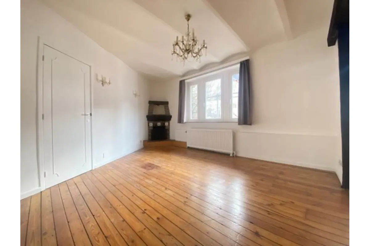 Appartement à louer à Saint-Gilles 1060 995.00€ 1 chambres 90.00m² - annonce 794016