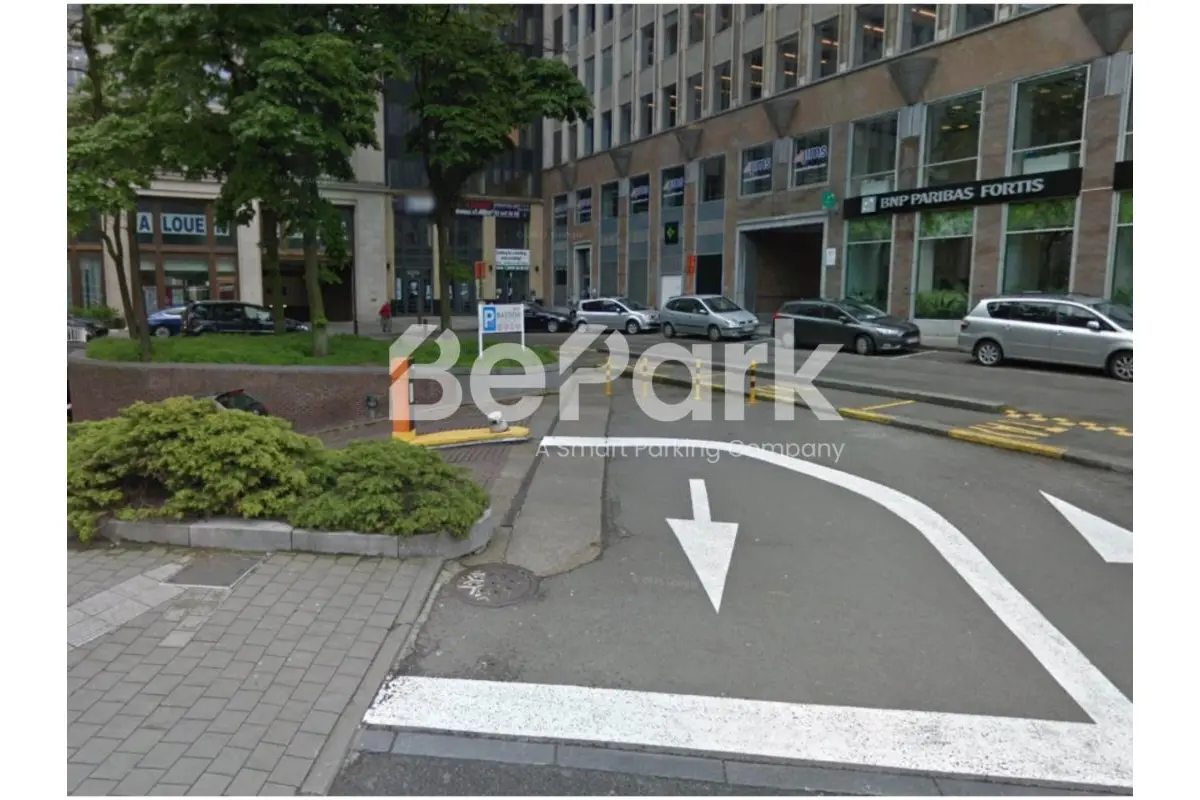 Parking / garage à louer à Ixelles 1050 140.00€  chambres m² - annonce 793174