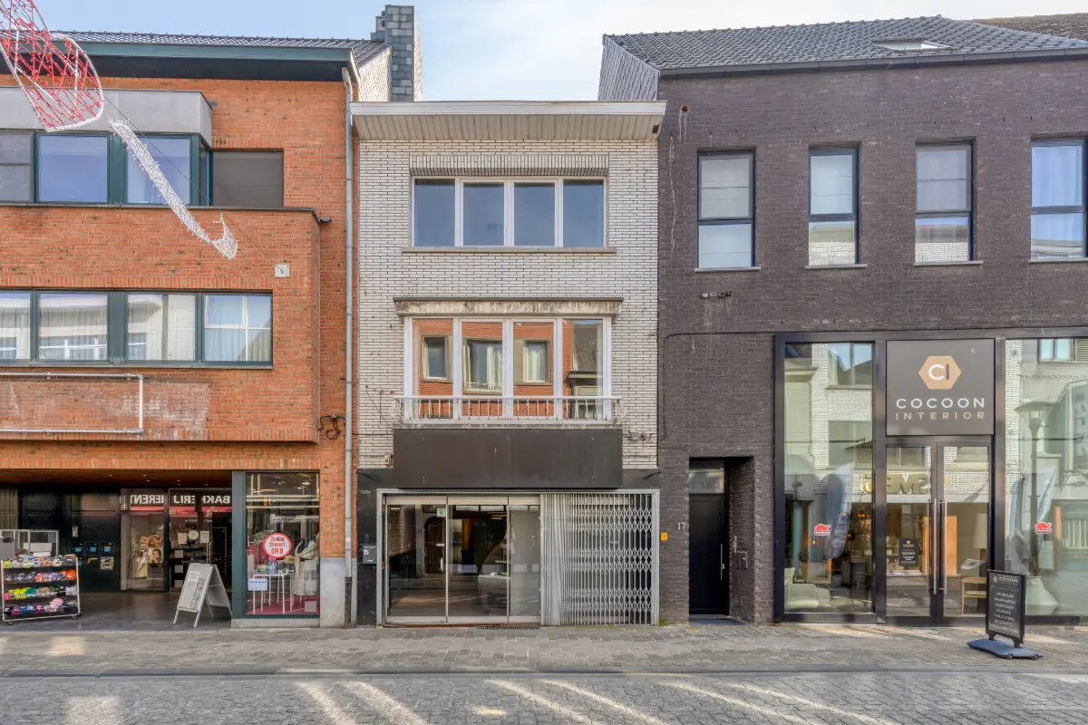 Handelszaak te  koop in Herentals 2200 295000.00€ 3 slaapkamers 190.00m² - Zoekertje 794132