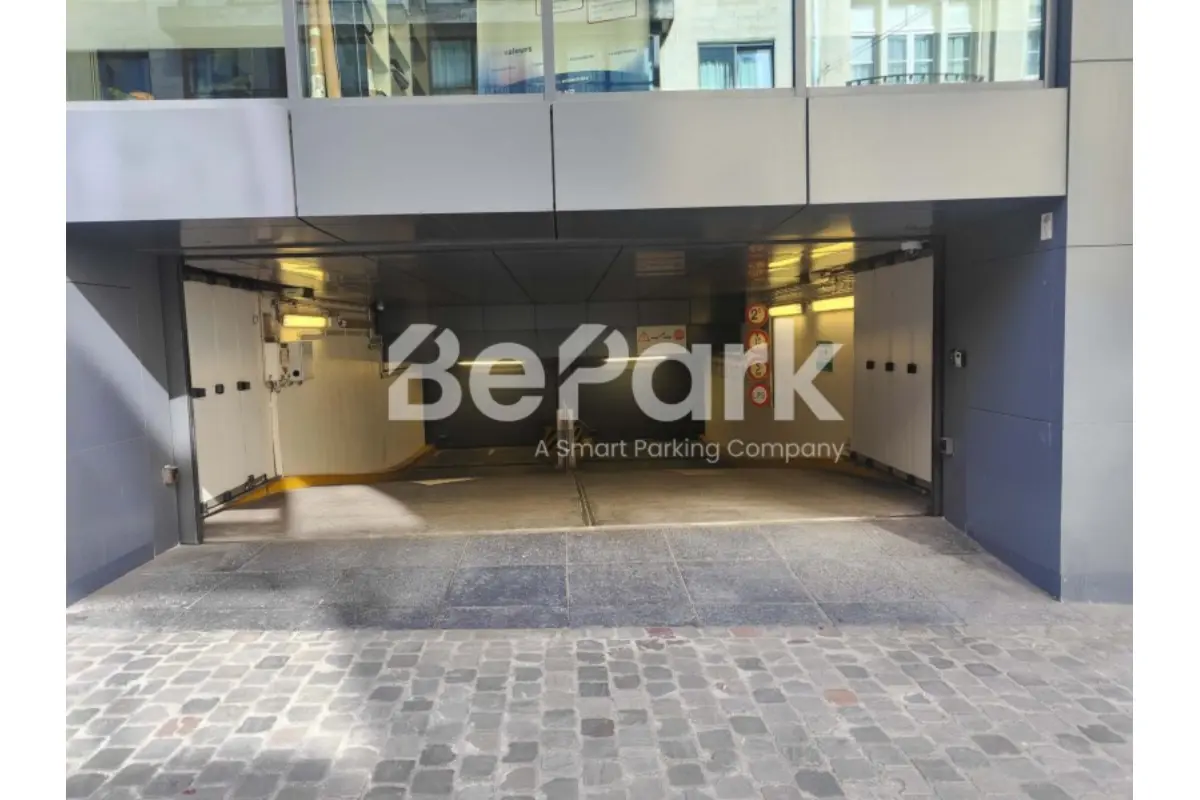 Parking / garage à louer à Ixelles 1050 165.00€  chambres m² - annonce 793511