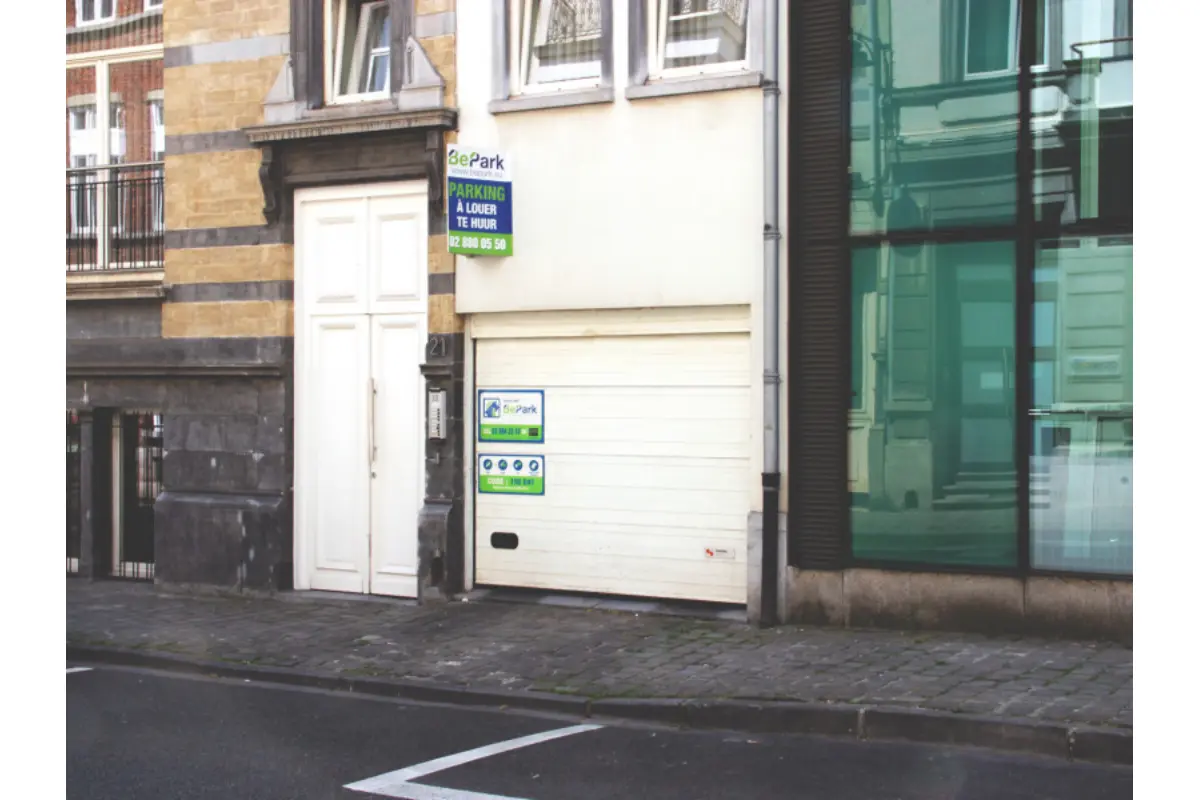 Parking & garage te  huur in Brussel 1000 7.00€  slaapkamers m² - Zoekertje 793299