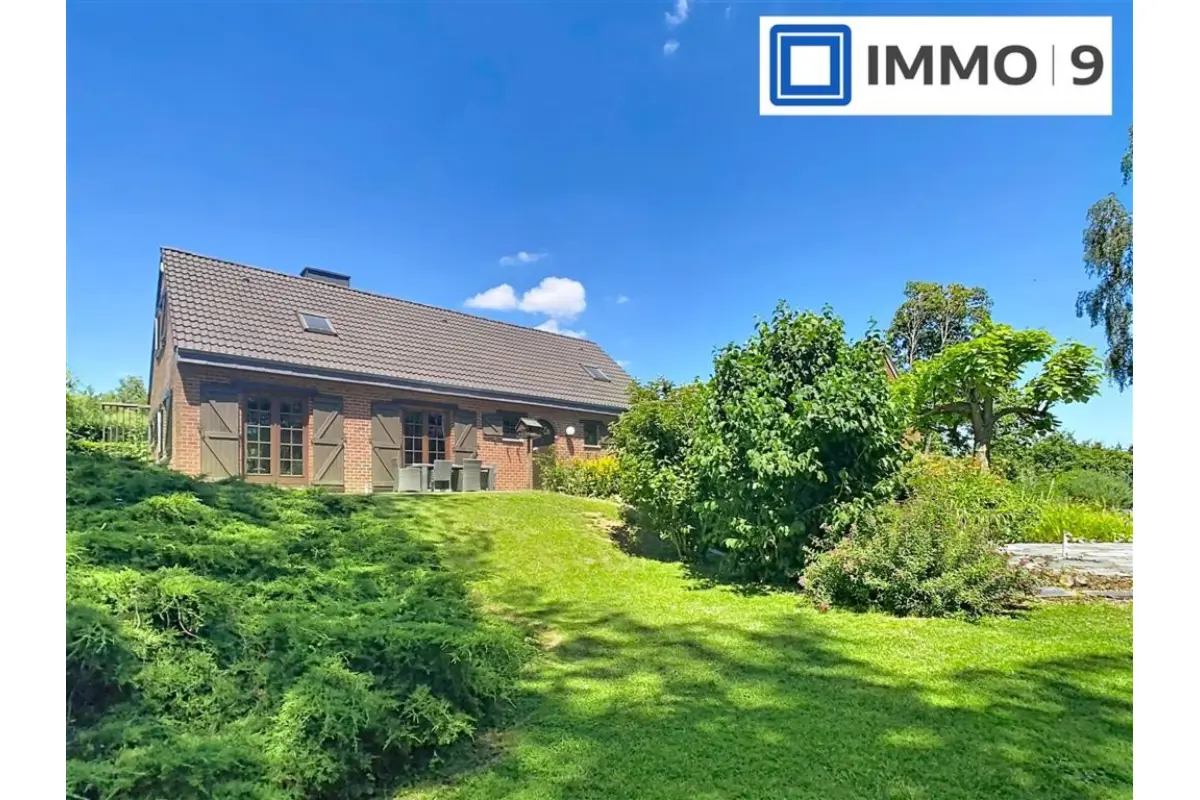 Villa te  koop in Foy-Notre-Dame 5504 470000.00€ 3 slaapkamers 230.00m² - Zoekertje 794219