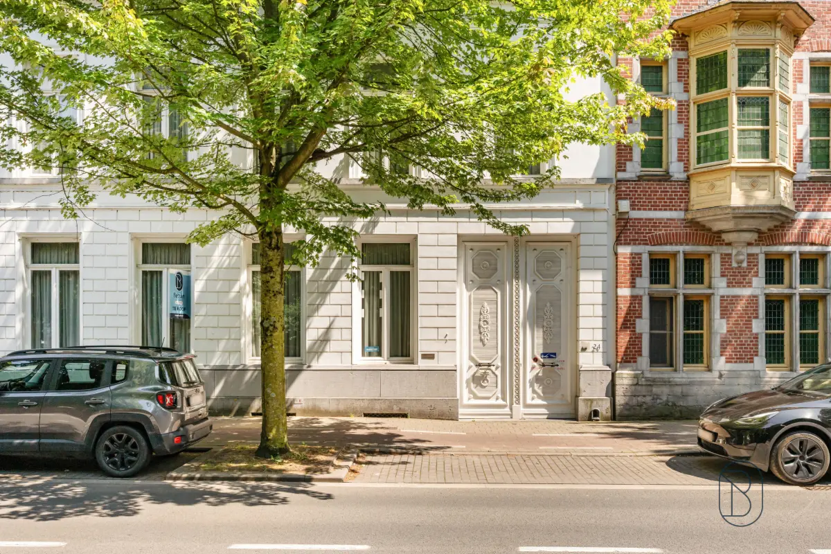 Maison de maître à vendre à Courtrai 8500 1200000.00€ 5 chambres 400.00m² - annonce 794151