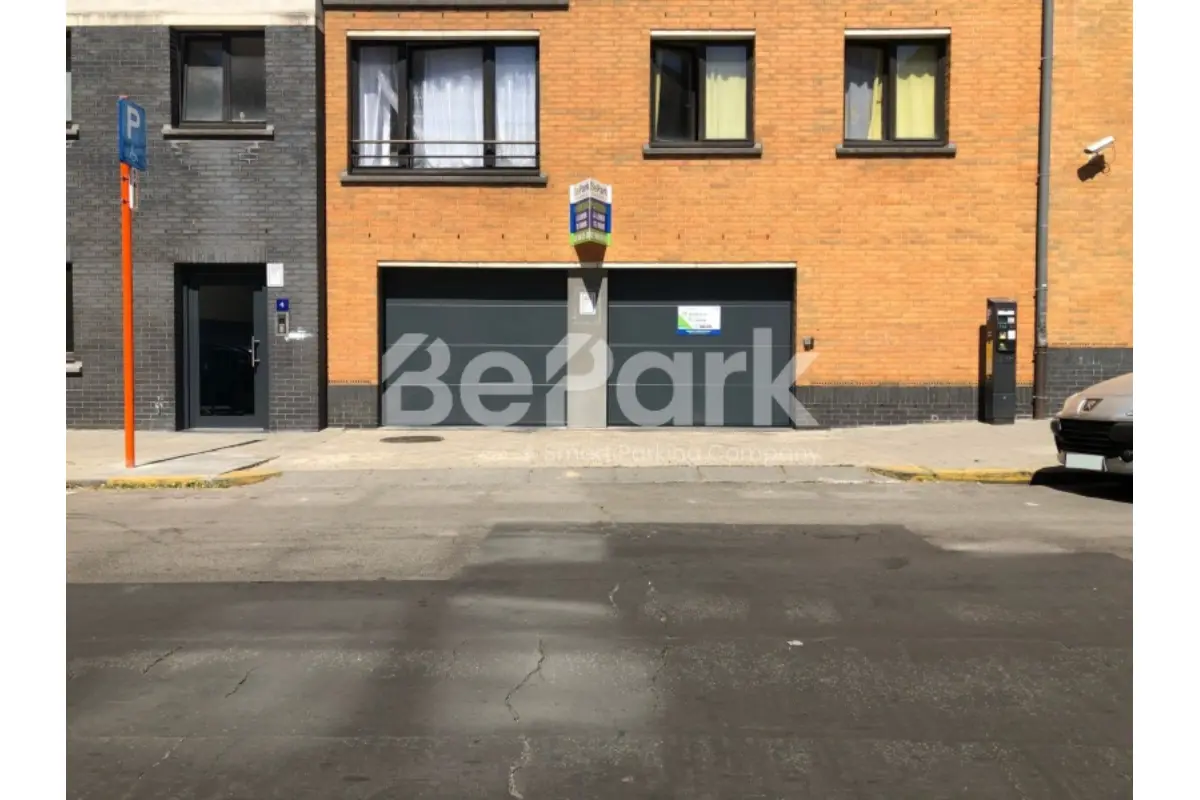Parking à louer à Ixelles 1050 6.00€  chambres m² - annonce 793324