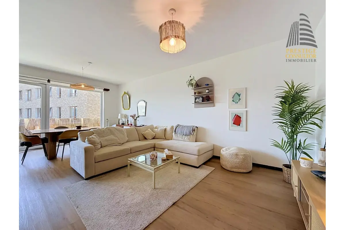 Appartement te  koop in Vorst 1190 349000.00€ 2 slaapkamers 95.00m² - Zoekertje 794453