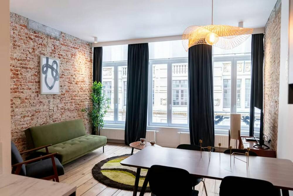Appartement à louer à Bruxelles 1000 741.00€ 1 chambres 130.00m² - annonce 794697