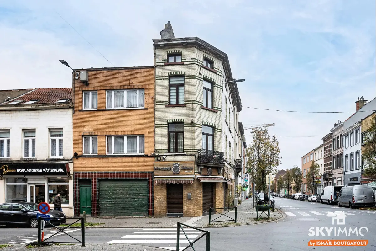 Immeuble mixte à vendre à Molenbeek-Saint-Jean 1080 499000.00€ 5 chambres 140.00m² - annonce 797480