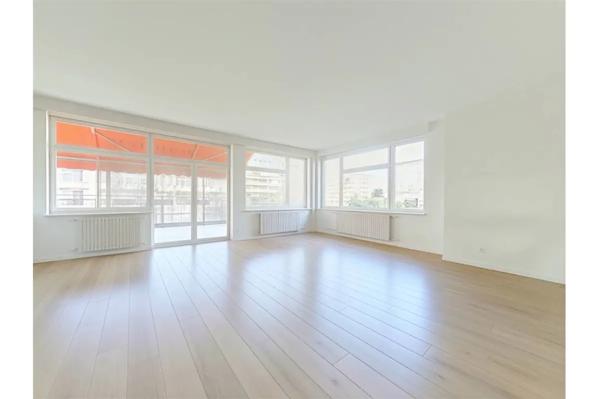 Appartement à  à Ixelles 1050 420000.00€ 3 chambres 125.00m² - annonce 829310