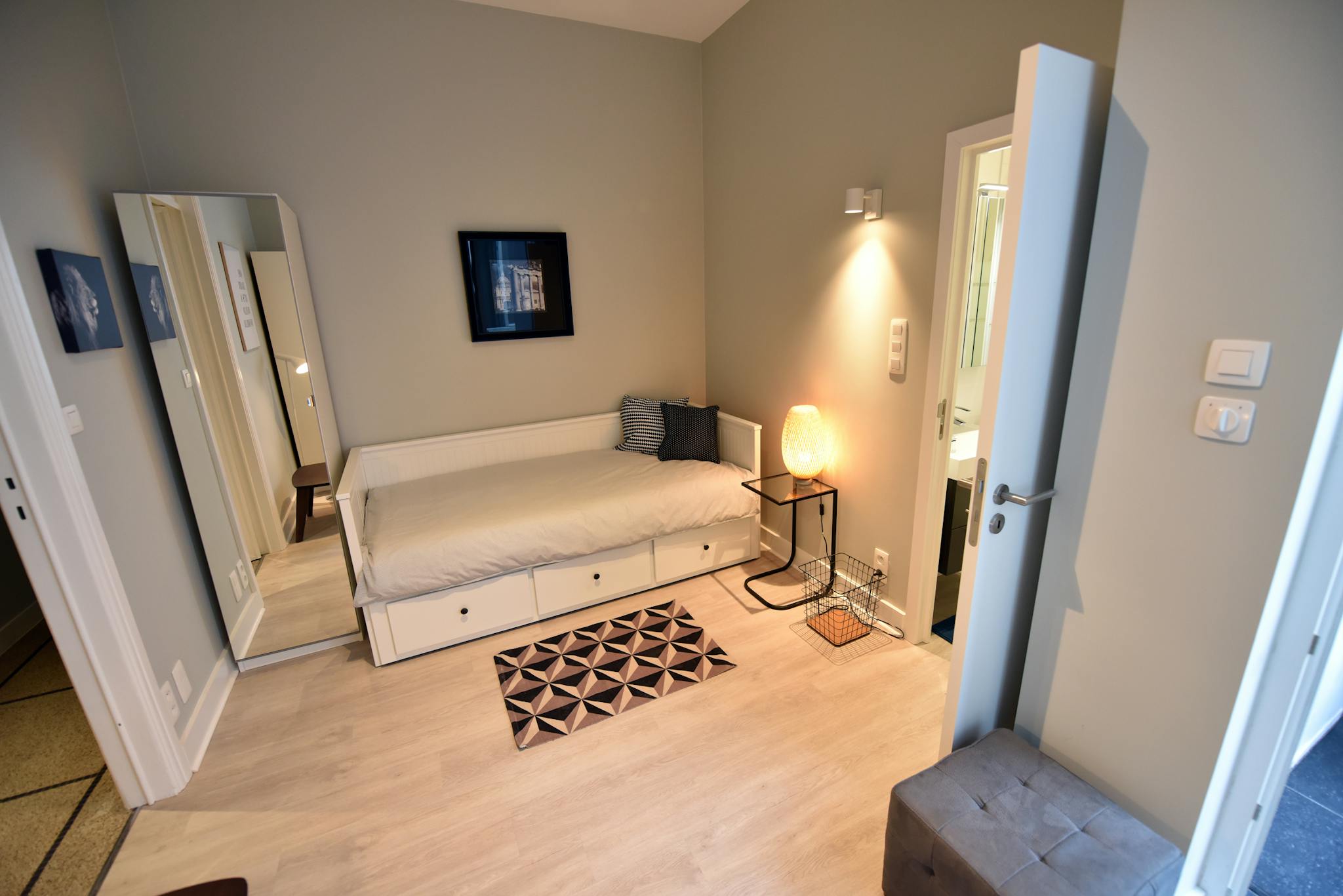 Appartement te  huur in Etterbeek 1040 625.00€ 1 slaapkamers 135.00m² - Zoekertje 794756