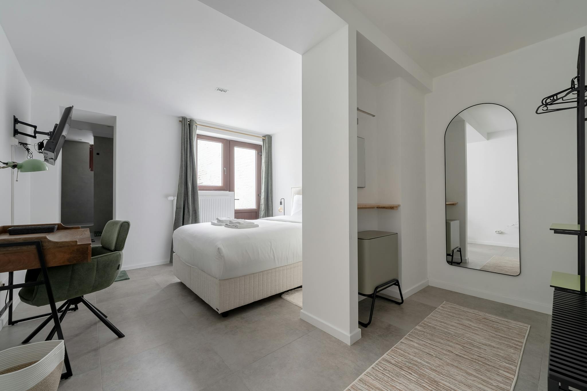Appartement te  huur in Etterbeek 1040 1000.00€ 1 slaapkamers 290.00m² - Zoekertje 794779