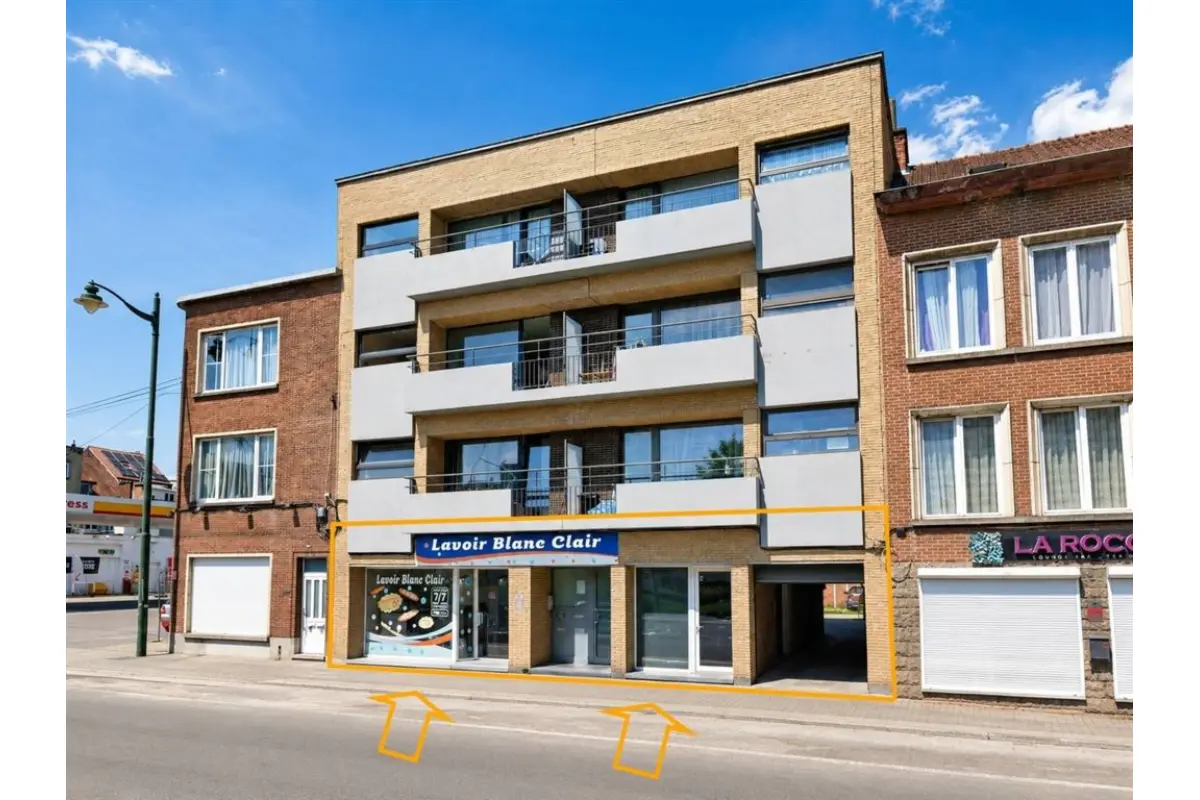 Handelszaak te  koop in Anderlecht 1070 425000.00€  slaapkamers 145.00m² - Zoekertje 798790