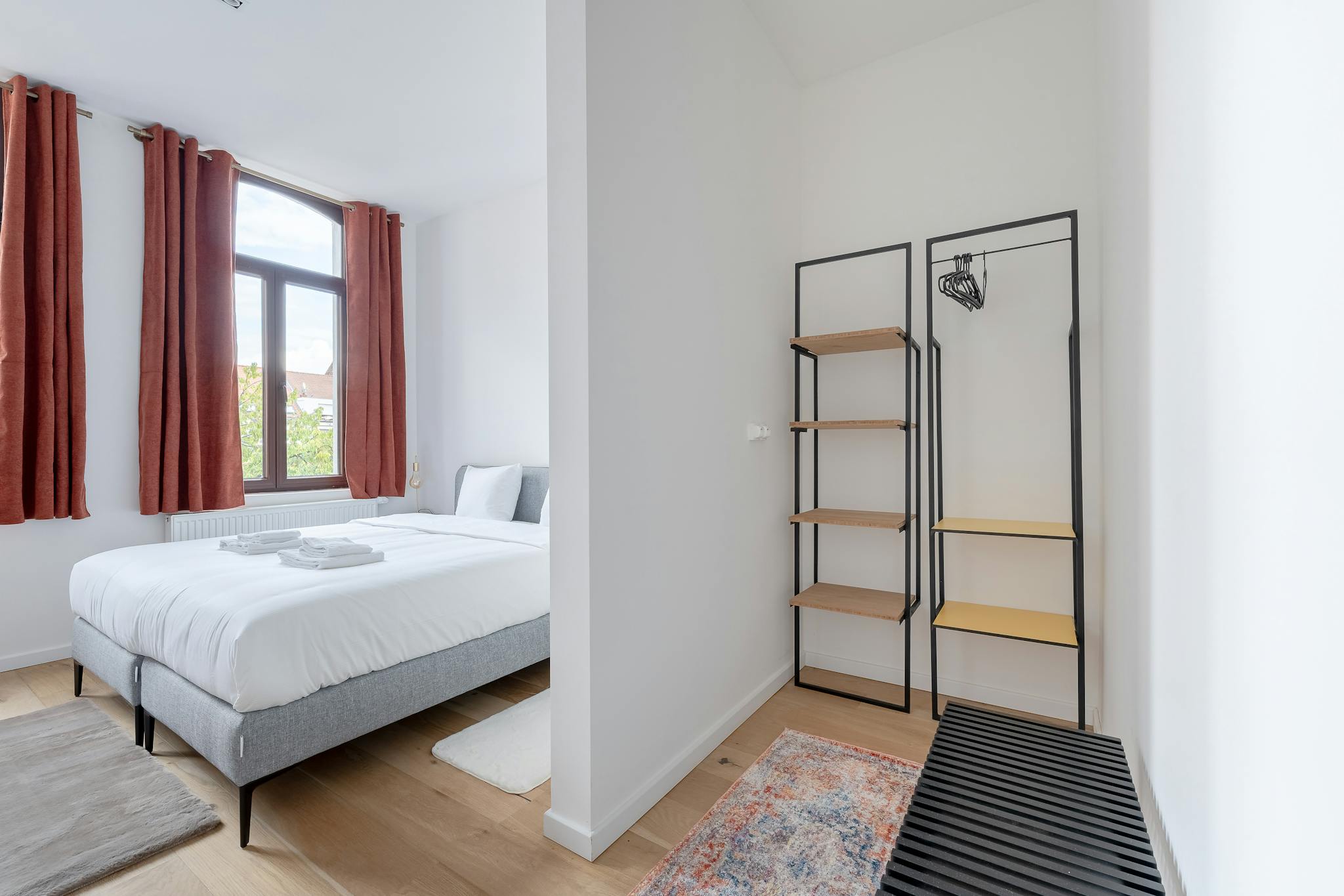 Appartement te  huur in Etterbeek 1040 850.00€ 1 slaapkamers 290.00m² - Zoekertje 794794