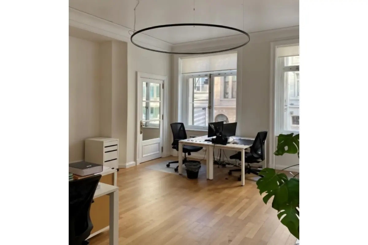 Handelszaak te  huur in Elsene 1050 2600.00€  slaapkamers 23.00m² - Zoekertje 799785