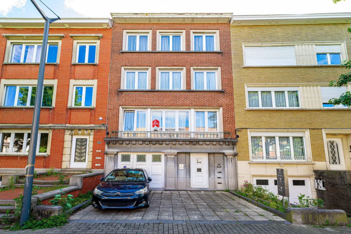 Huis te  koop in Etterbeek 1040 890000.00€ 3 slaapkamers m² - Zoekertje 799932