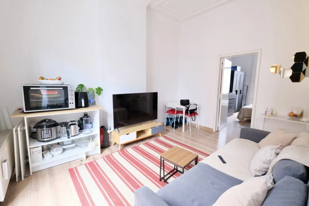 Appartementsgebouw te  koop in Sint-Gillis 1060 449000.00€ 5 slaapkamers 270.00m² - Zoekertje 800082