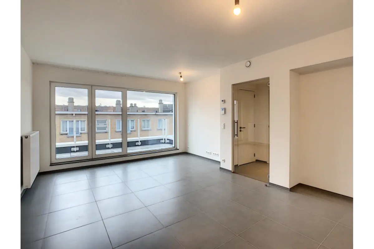 Appartement te  huur in Sint-Jans-Molenbeek 1080 1100.00€ 1 slaapkamers 73.20m² - Zoekertje 801953