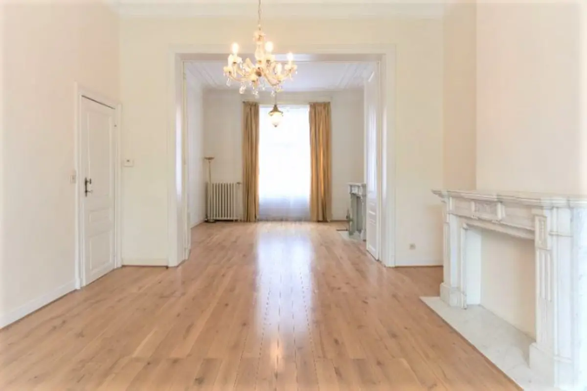Maison à  à Ixelles 1050 3550.00€ 5 chambres 300.00m² - annonce 802866
