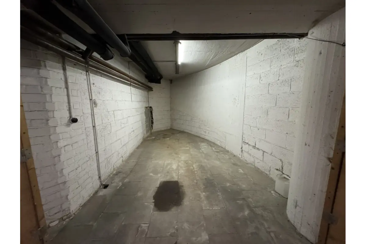 Parking & garage te  koop in Anderlecht 1070 19000.00€  slaapkamers m² - Zoekertje 802846