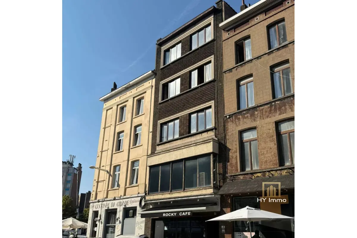 Appartementsgebouw te  koop in Sint-Gillis 1060 1190000.00€  slaapkamers m² - Zoekertje 803016