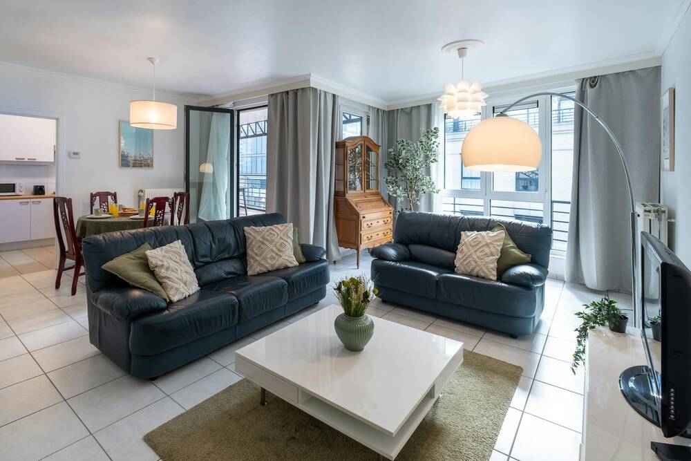 Appartement à louer à Saint-Josse-ten-Noode 1210 2050.00€ 2 chambres 90.00m² - annonce 795332