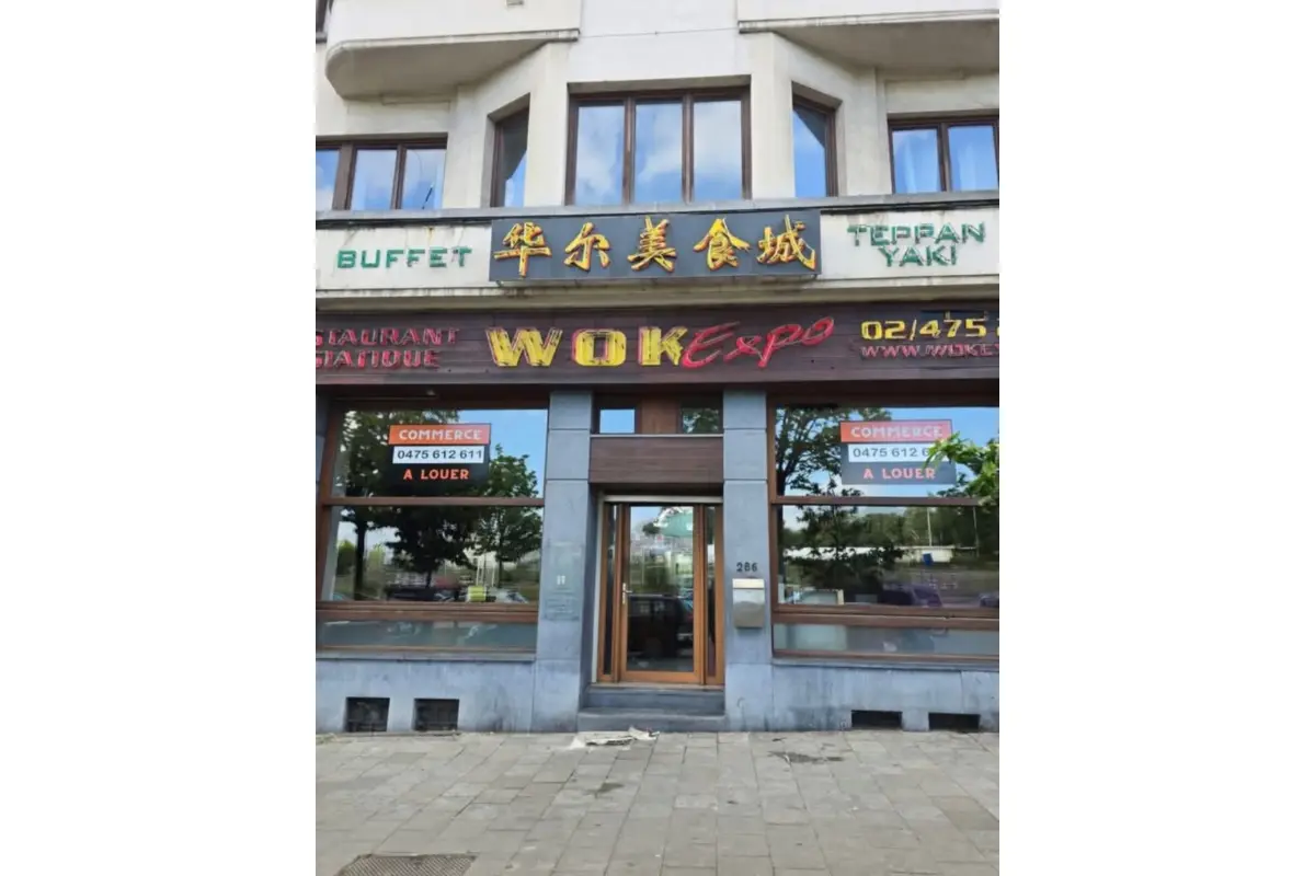 Handelszaak te  huur in Laken 1020 7500.00€  slaapkamers m² - Zoekertje 804479