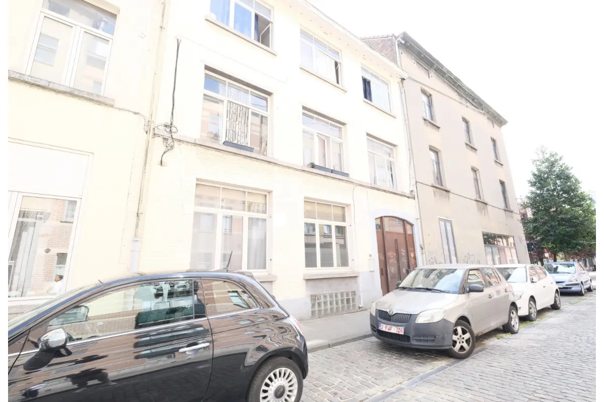 Immeuble de rapport - Immeuble à appartement à vendre à Bruxelles 1000 2110000.00€  chambres 1040.00m² - annonce 807968