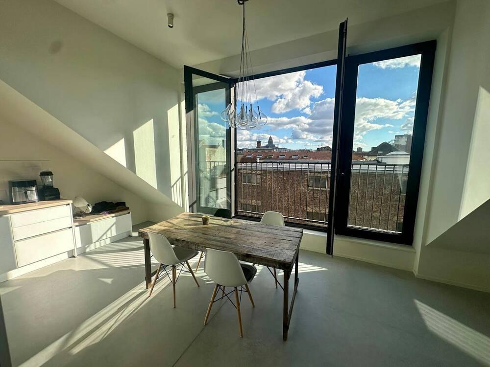 Appartement te  huur in Brussel 1000 875.00€ 1 slaapkamers 116.00m² - Zoekertje 795473