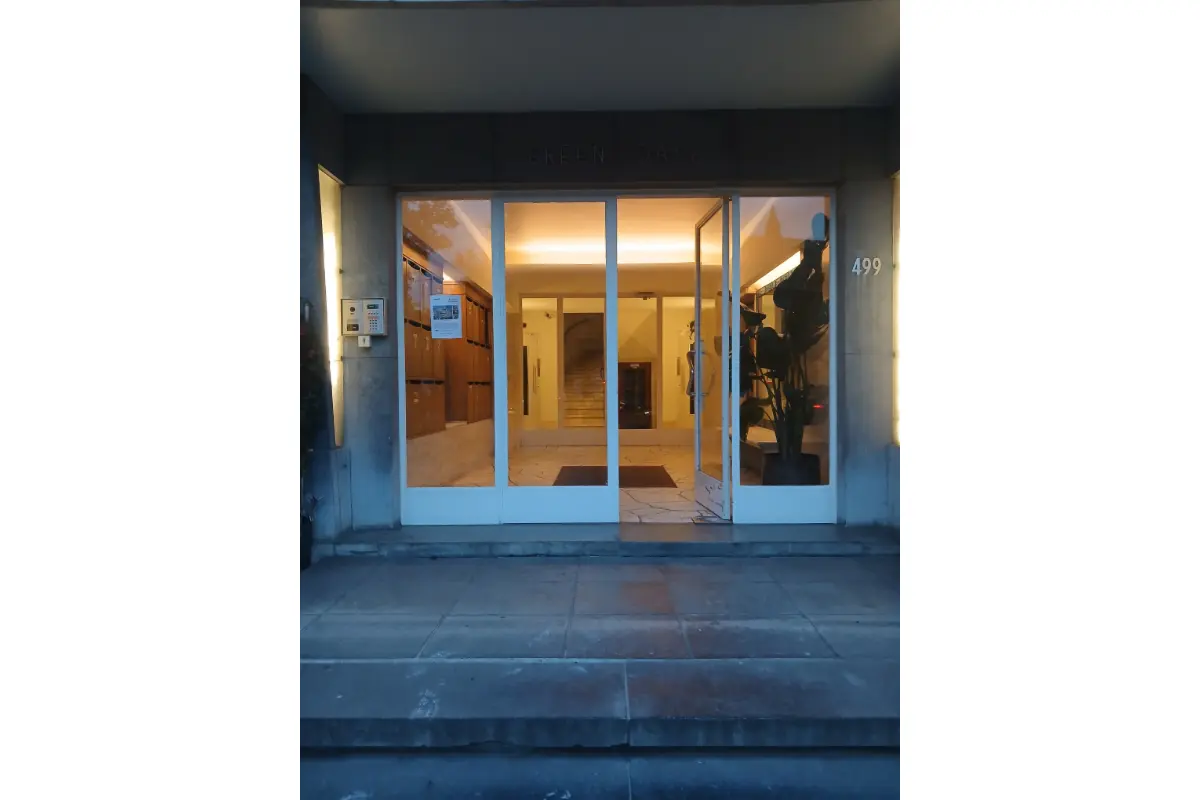 Rez-de-chaussée à vendre à Uccle 1180 370000.00€ 3 chambres 100.00m² - annonce 808732