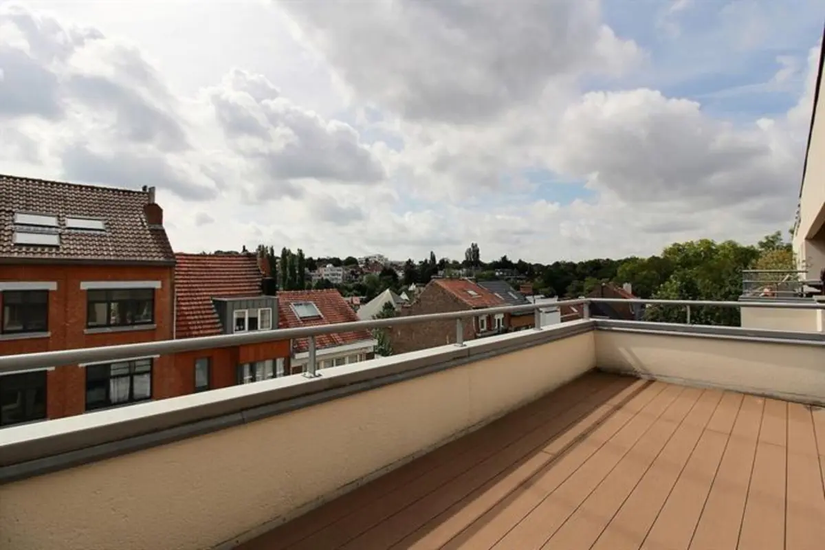 Appartement à  à Uccle 1180 1580.00€ 2 chambres 110.00m² - annonce 808482